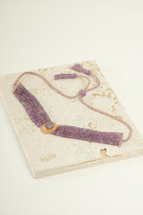 Modhila Choker