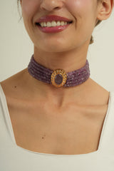 Modhila Choker