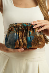 Pochette en brocart bleu canard