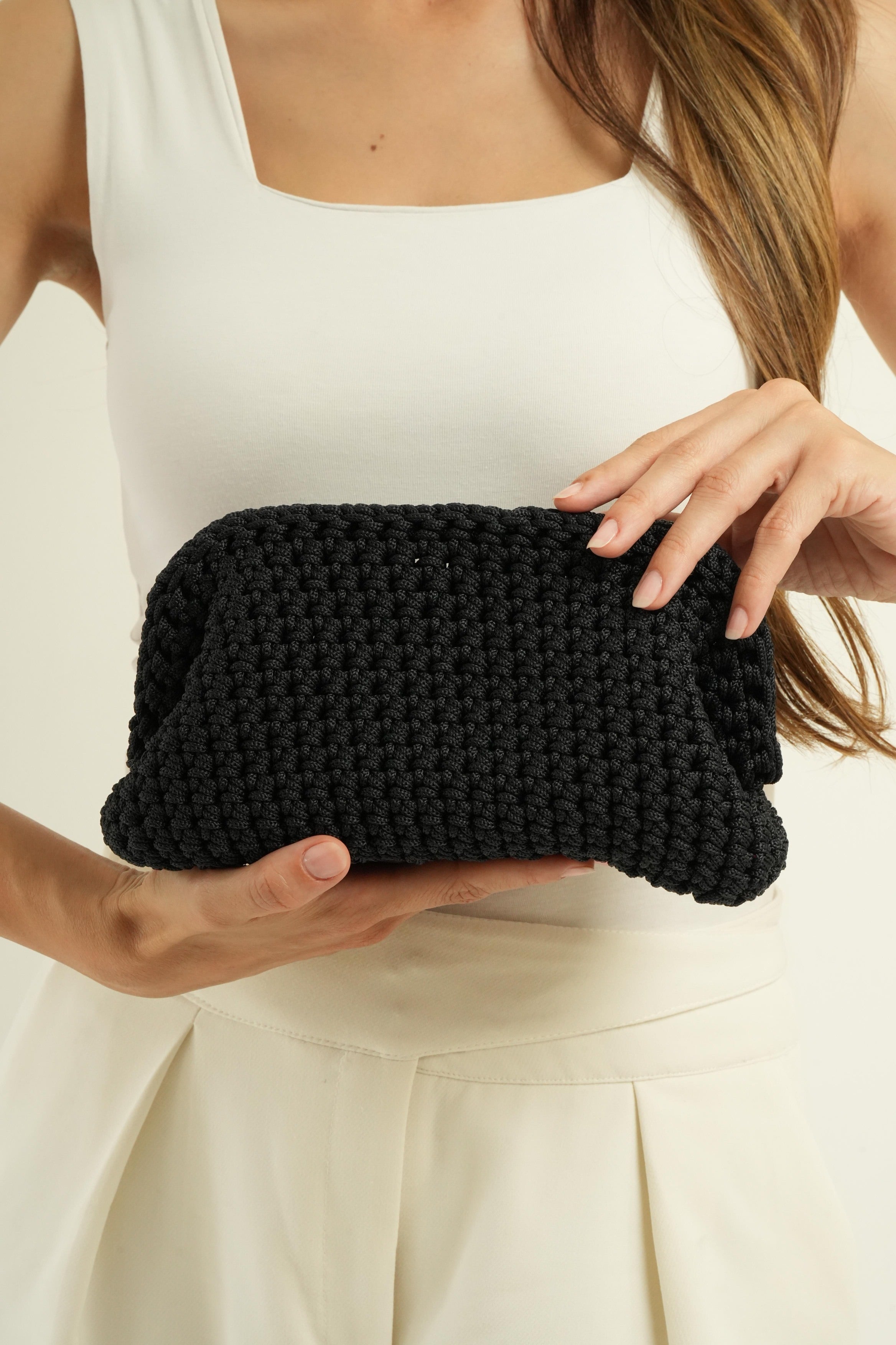 Pochette en crochet