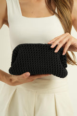 Pochette en crochet