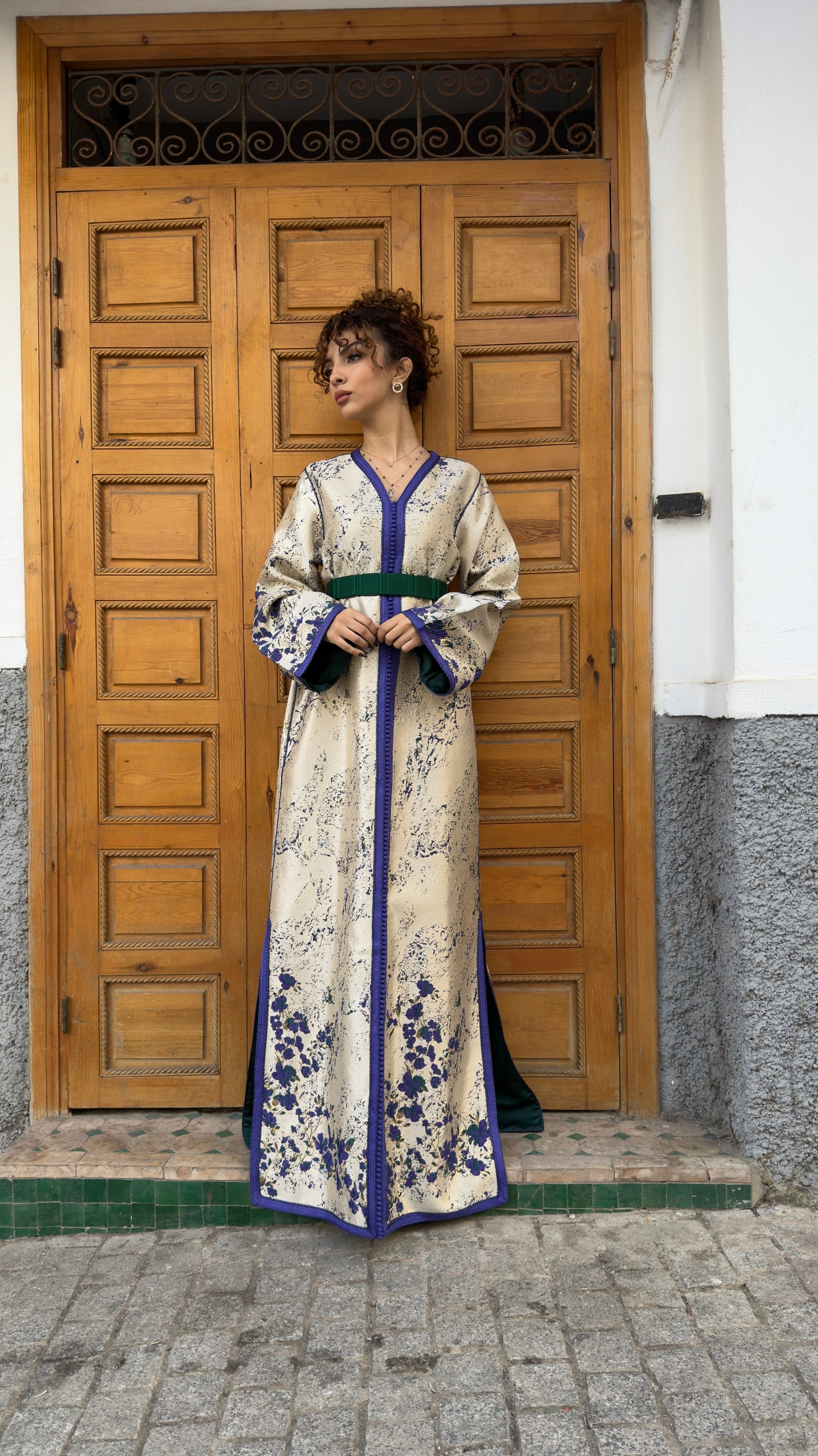 Le Caftan en Brocart Marbré & Contraste cartier ( flower )