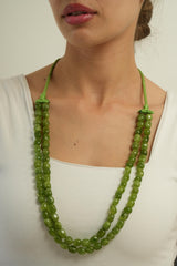 Sautoir double-rand en perles "Vert pistach"